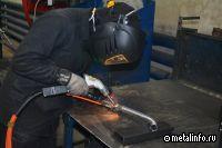 На «НЕФАЗе» испытывают систему ручной лазерной сварки