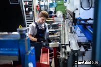 Дефицит кадров сдерживает развитие производства