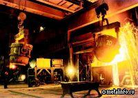 Китайские металлурги немного сократили выплавку стали